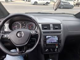 VOLKSWAGEN - FOX - 2018/2018 - Branca - R$ 59.800,00