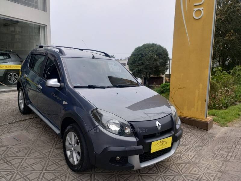 RENAULT - SANDERO - 2011/2012 - Cinza - R$ 35.800,00