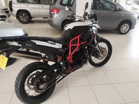 BMW - F 800 - 2015/2016 - Branca - R$ 45.500,00