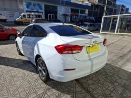 CHEVROLET - CRUZE - 2022/2023 - Branca - R$ 127.800,00