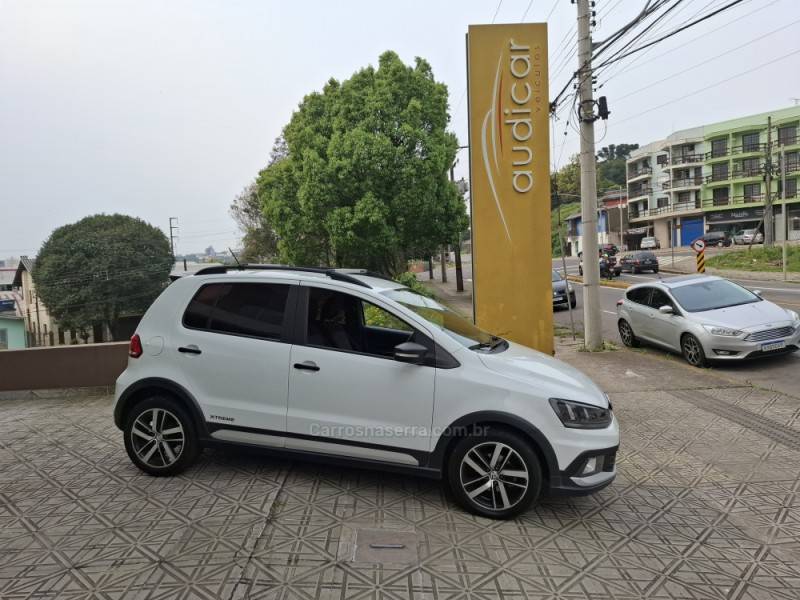 VOLKSWAGEN - FOX - 2018/2018 - Branca - R$ 59.800,00