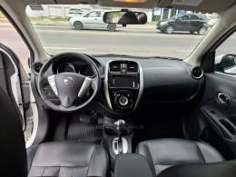 NISSAN - VERSA - 2017/2017 - Branca - R$ 57.800,00