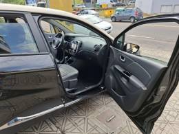 RENAULT - CAPTUR - 2017/2018 - Preta - R$ 69.800,00