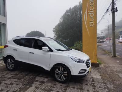 HYUNDAI - IX35 - 2016/2017 - Branca - R$ 89.900,00