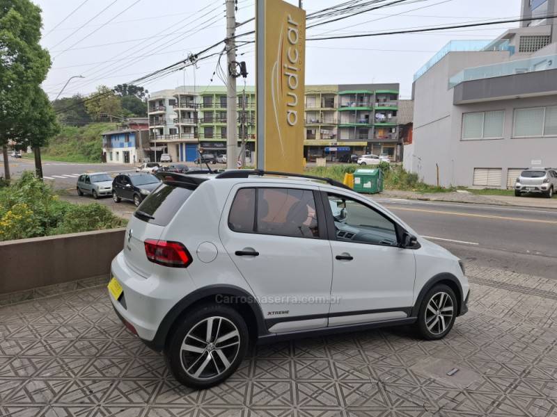 VOLKSWAGEN - FOX - 2018/2018 - Branca - R$ 59.800,00