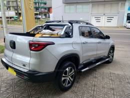 FIAT - TORO - 2018/2019 - Prata - R$ 93.800,00